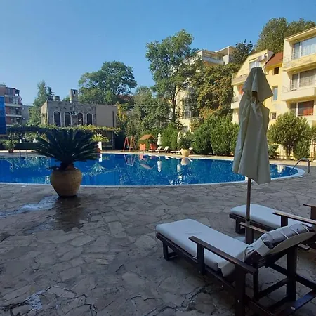 Menada Kalia Apartment *